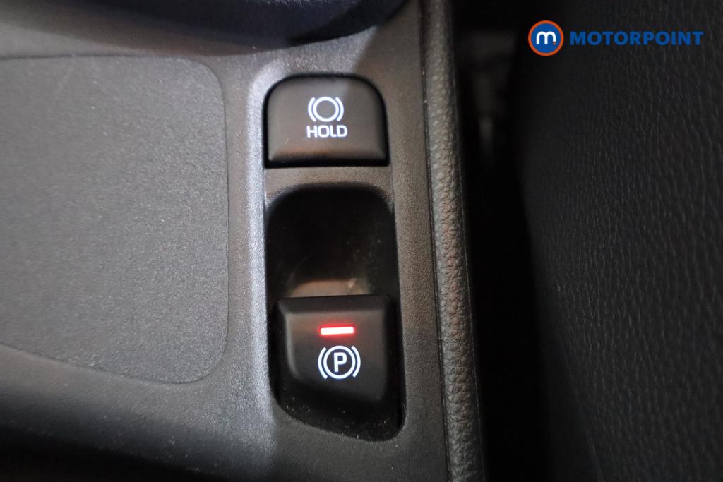 Used Toyota Yaris Cross 2023 for sale - 77741270: Photo 14