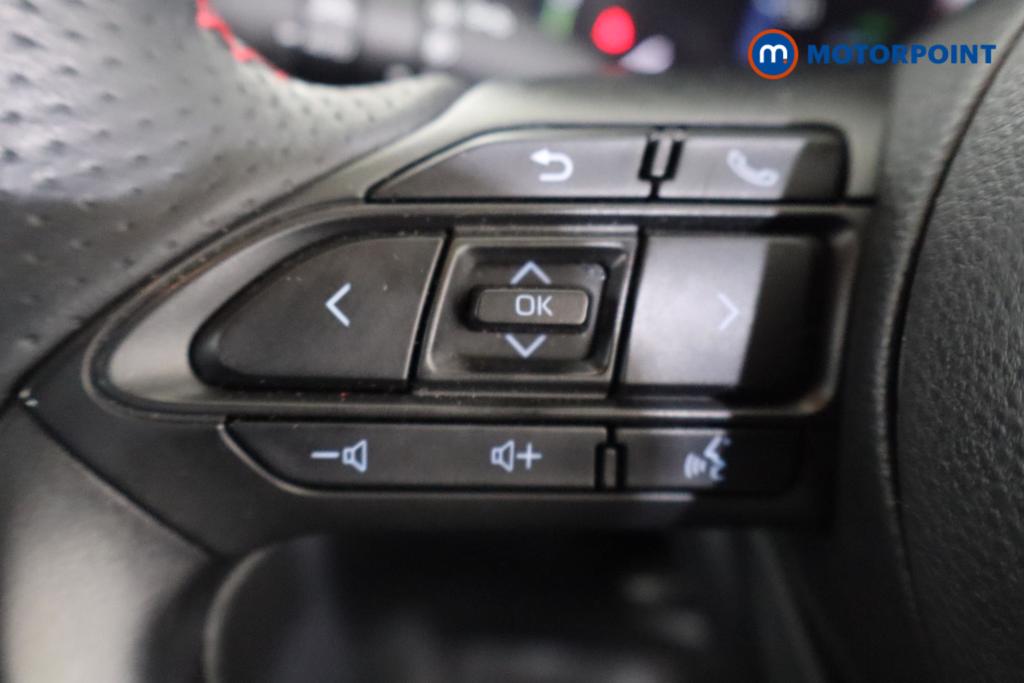 Used Toyota Yaris Cross 2023 for sale - 77741270: Photo 17