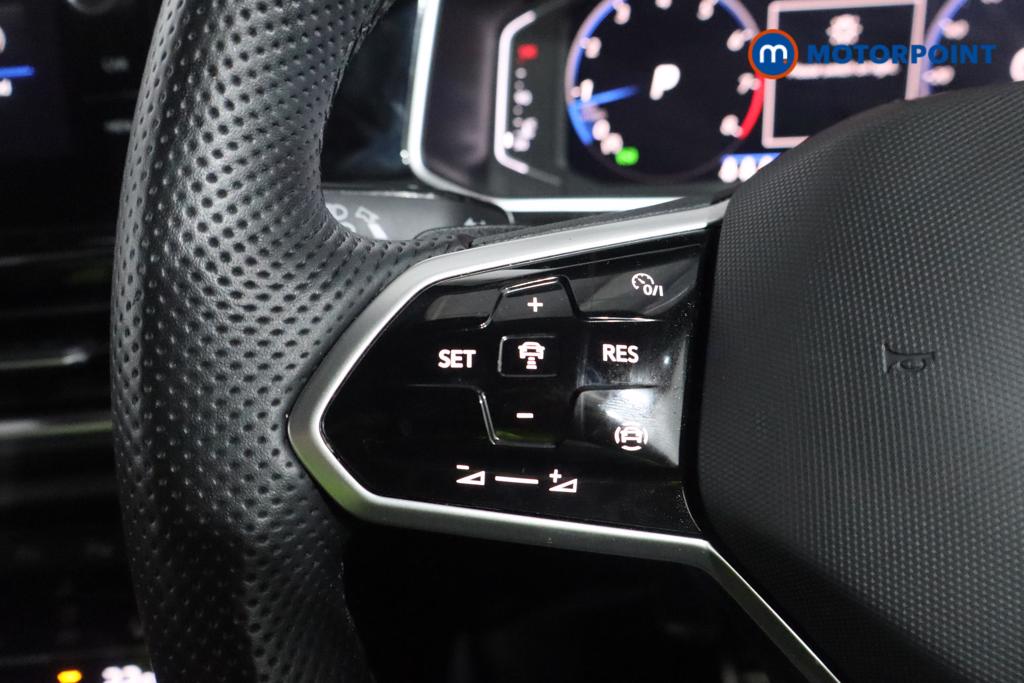 Used Volkswagen T-Roc 2023 for sale - 77249007: Photo 14