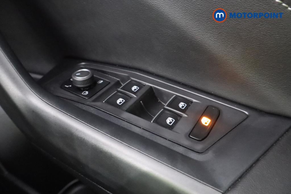 Used Volkswagen T-Roc 2023 for sale - 77249007: Photo 20