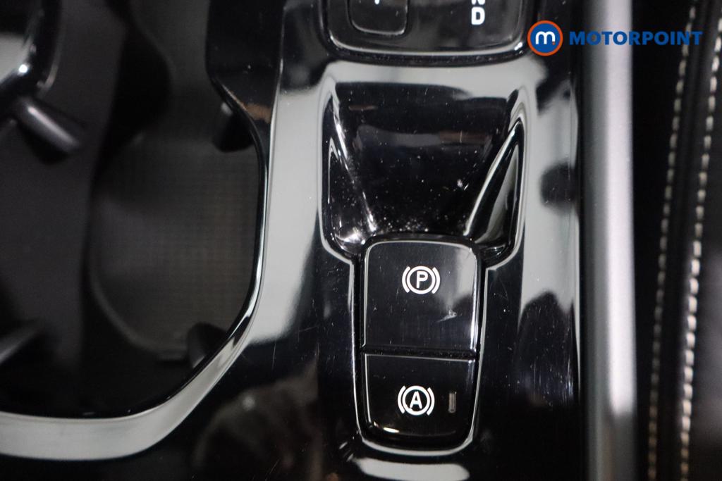 Used Volvo XC40 2021 for sale - 76453004: Photo 13