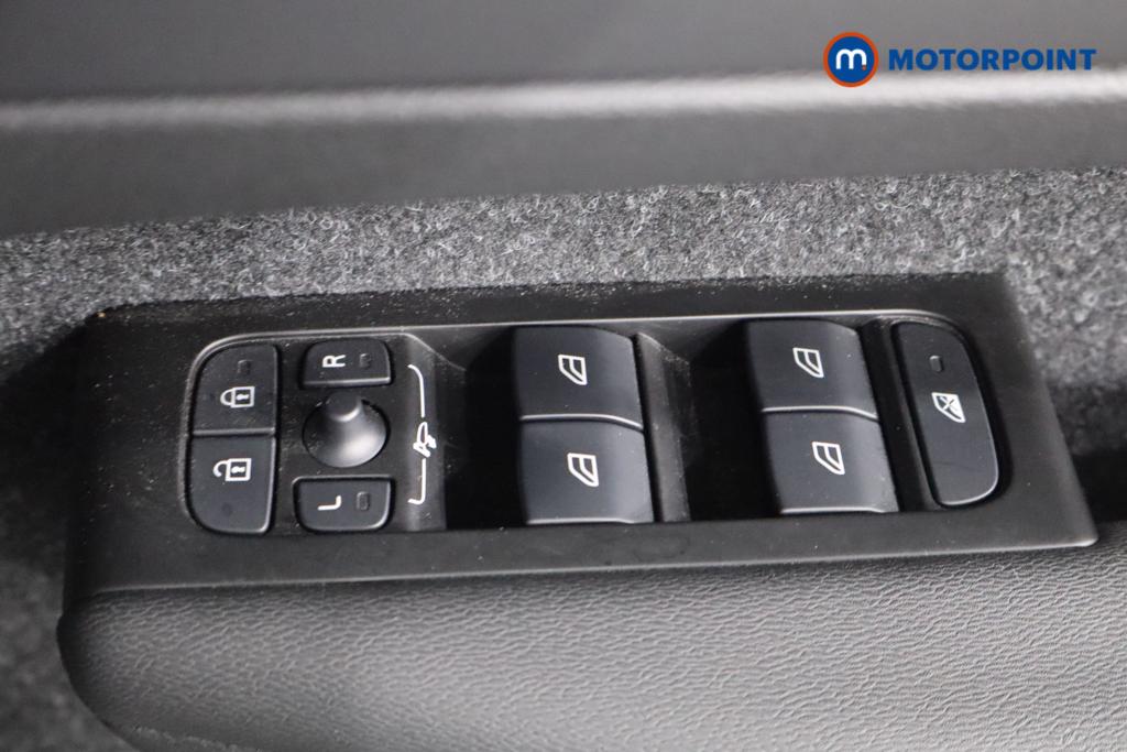 Used Volvo XC40 2021 for sale - 76453004: Photo 21