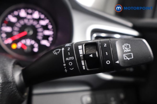 Used Kia Stonic 2019 for sale - 76147096: Photo 18