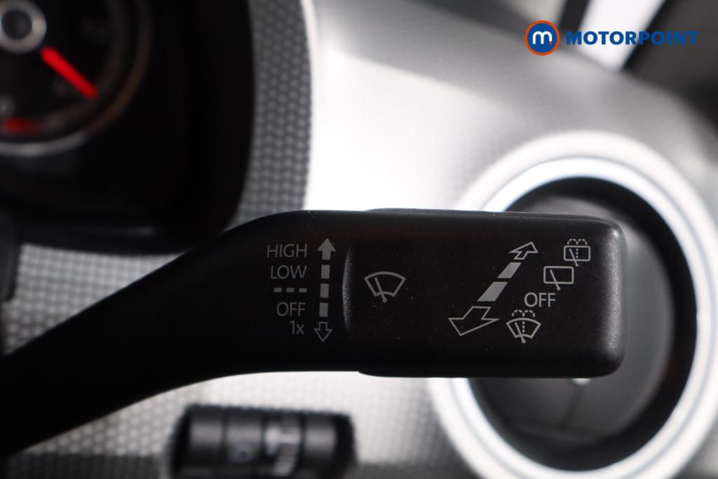 Used Volkswagen up! 2018 for sale - 76984926: Photo 18