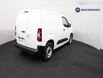 Used Vauxhall Combo 2024 for sale - 75860580: Photo