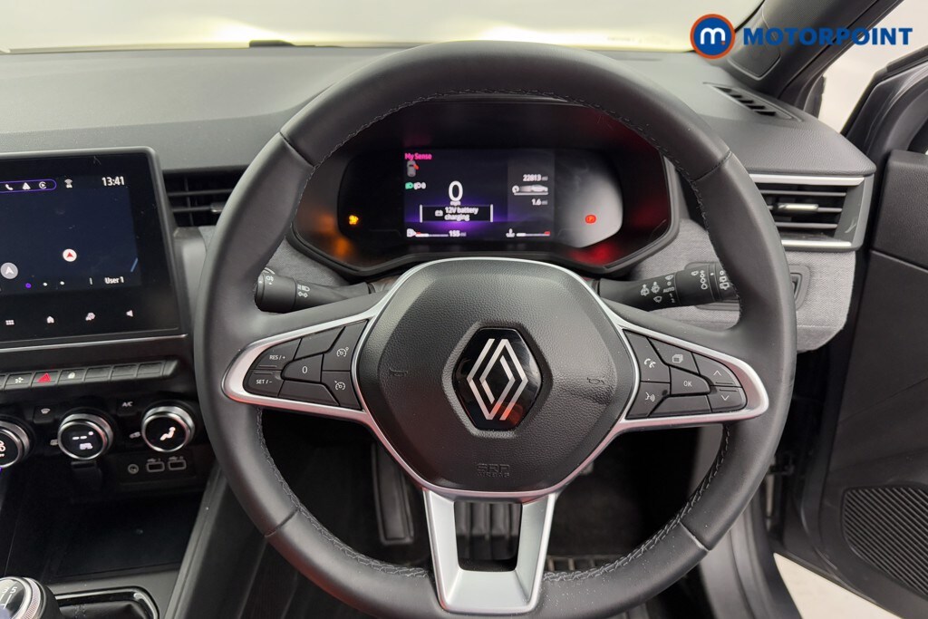 Used Renault Clio 2024 for sale - 76038304: Photo 11