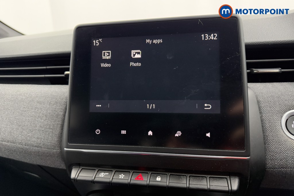 Used Renault Clio 2024 for sale - 76038304: Photo 18