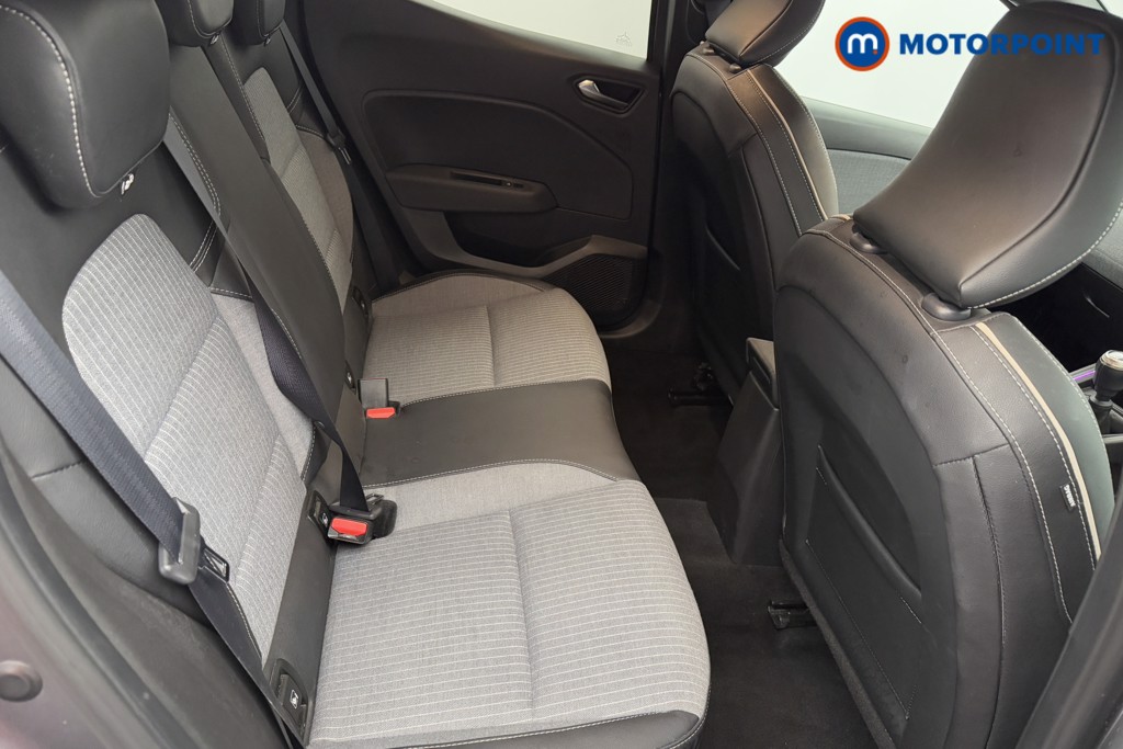 Used Renault Clio 2024 for sale - 76038304: Photo 30