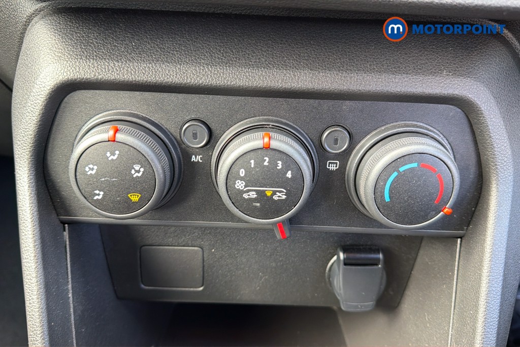 Used Dacia Sandero 2023 for sale - 77901977: Photo 15