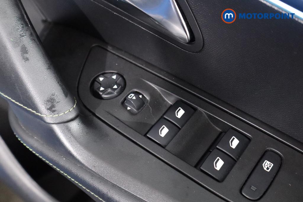 Used Peugeot 2008 2021 for sale - 77653998: Photo 17