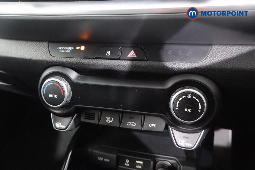 Used Kia Stonic 2019 for sale - 77354812: Photo 11