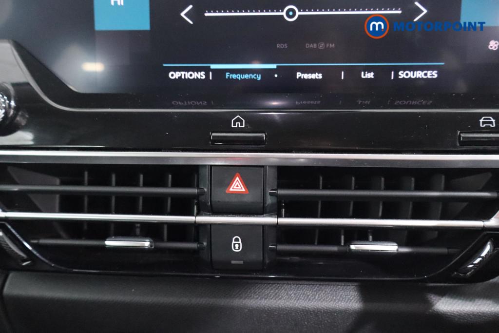 Used Citroen C4 2022 for sale - 76984987: Photo 11