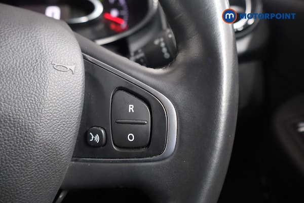 Used Renault Clio 2018 for sale - 76322685: Photo 15
