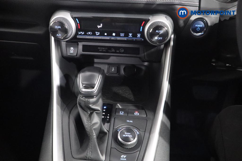 Used Toyota RAV4 2020 for sale - 76056311: Photo 11