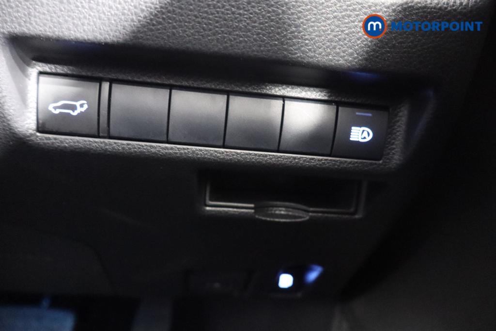 Used Toyota RAV4 2020 for sale - 76056311: Photo 18