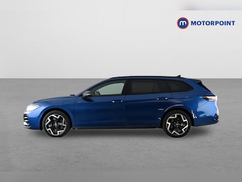 Used Volkswagen Passat 2025 for sale - 79264664: Photo