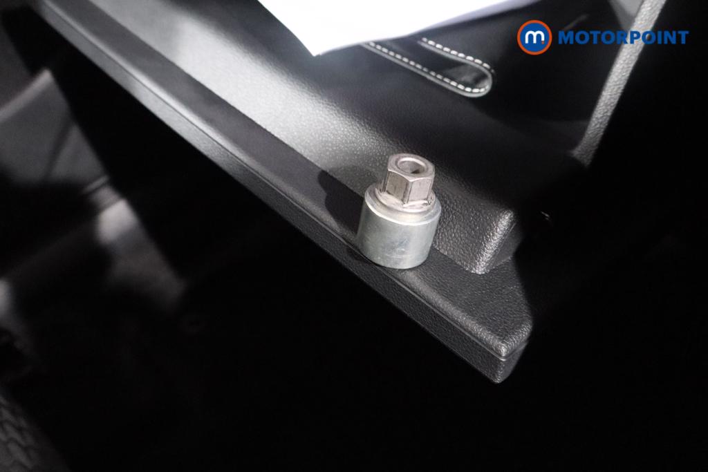 Used Volkswagen Golf 2024 for sale - 77354898: Photo 17