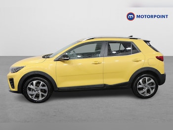 Used Kia Stonic 2024 for sale - 76762763: Photo