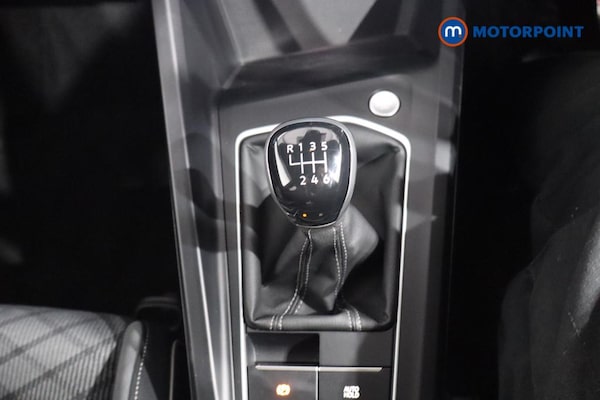 Used Volkswagen Golf 2022 for sale - 76279000: Photo 11