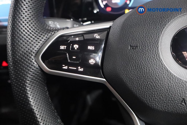 Used Volkswagen Golf 2022 for sale - 76279000: Photo 13