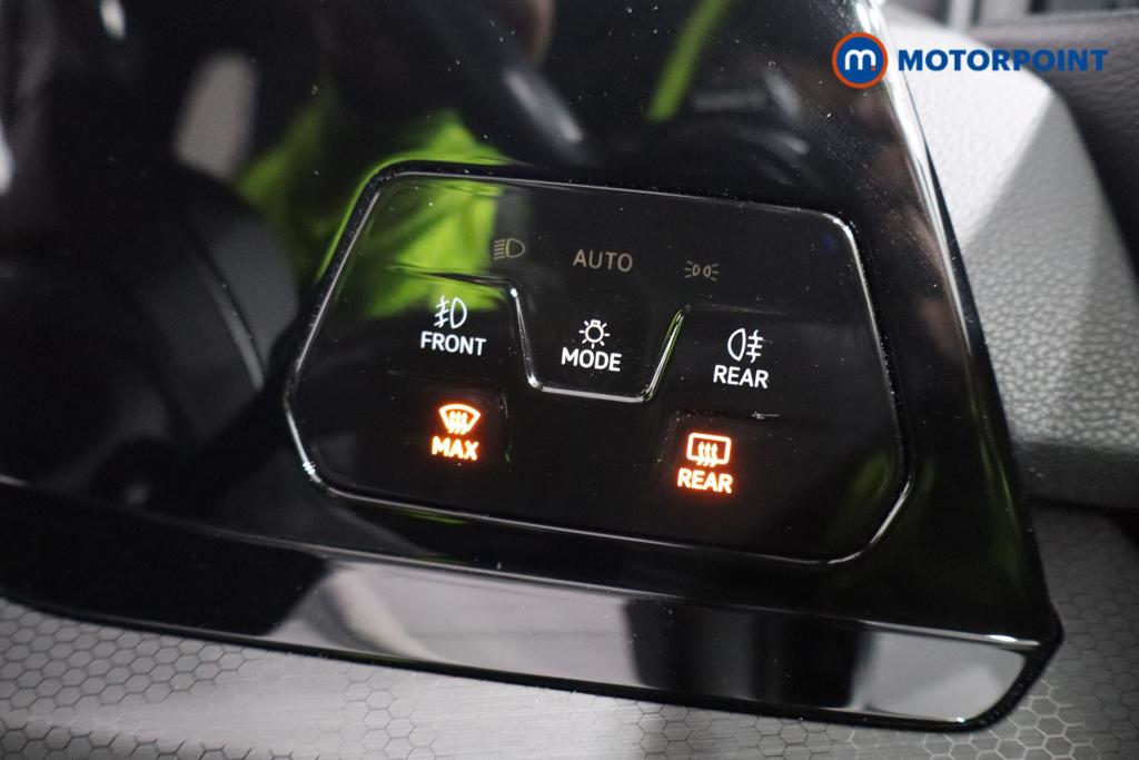 Used Volkswagen Golf 2024 for sale - 76819408: Photo 19