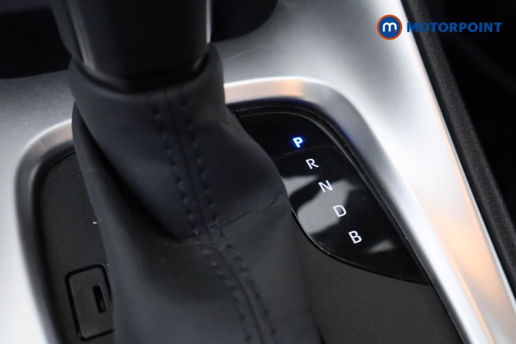 Used Toyota Yaris 2022 for sale - 77741316: Photo 12