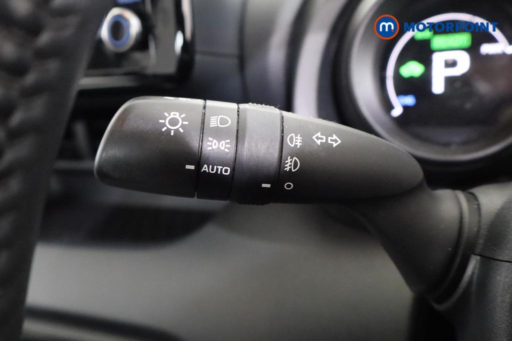 Used Toyota Yaris 2022 for sale - 77741316: Photo 18