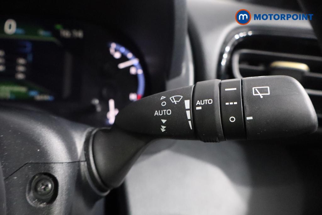 Used Toyota Yaris Cross 2022 for sale - 76878732: Photo 17