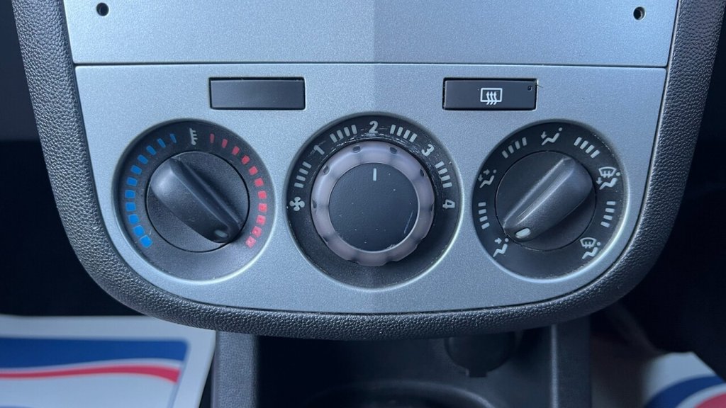 Used Vauxhall Corsa 2013 for sale - 76798166: Photo 30