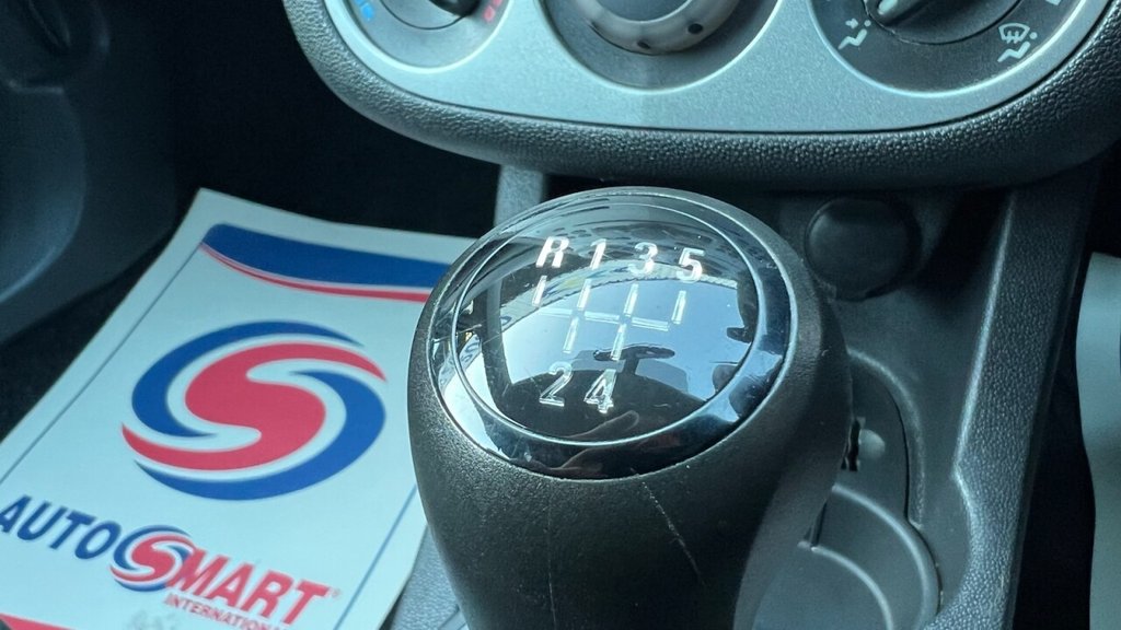 Used Vauxhall Corsa 2013 for sale - 76798166: Photo 32