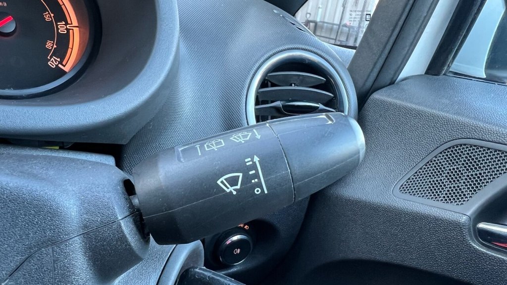 Used Vauxhall Corsa 2013 for sale - 76798166: Photo 34