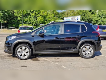 Used Peugeot 2008 2019 for sale - 75800433: Photo