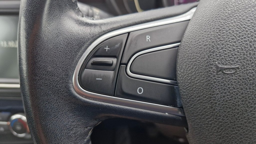 Used Renault Kadjar 2017 for sale - 75783635: Photo 37