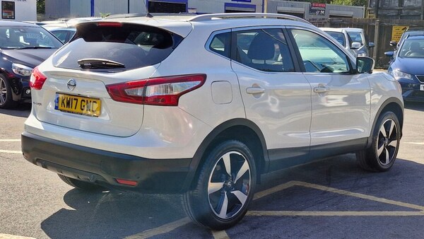 Used Nissan Qashqai 2017 for sale - 75099518: Photo 5
