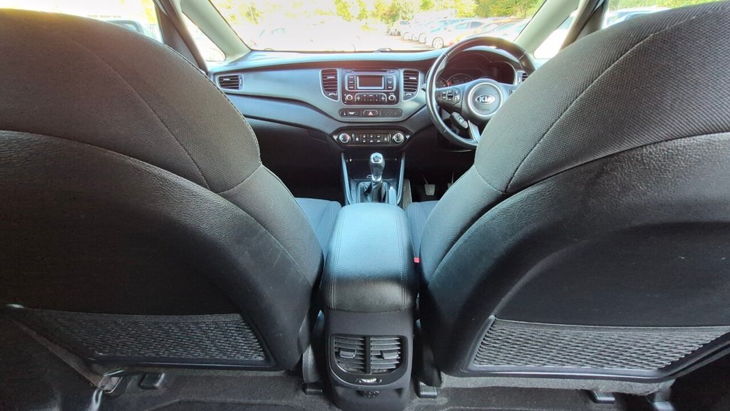 Used Kia Carens 2017 for sale - 76074043: Photo 39