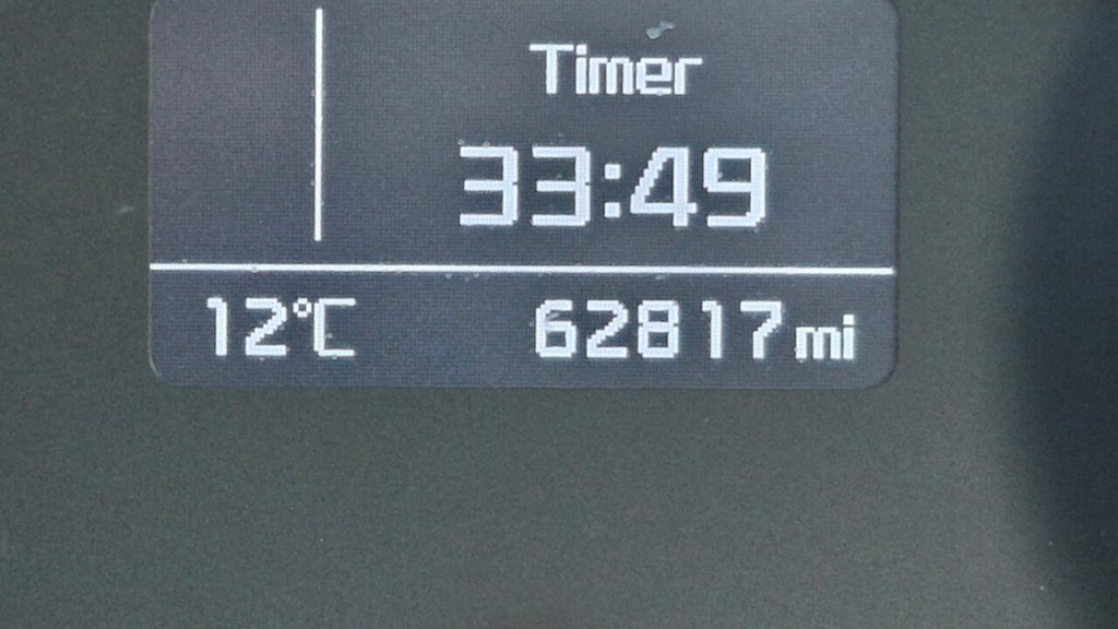 Used Kia Carens 2017 for sale - 76074043: Photo 42