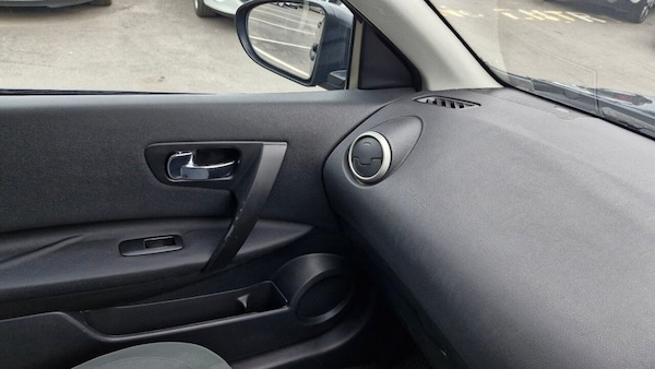 Used Nissan Qashqai 2011 for sale - 76291945: Photo 39