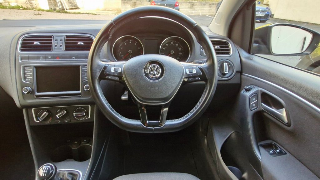 Used Volkswagen Polo 2016 for sale - 75923387: Photo 30