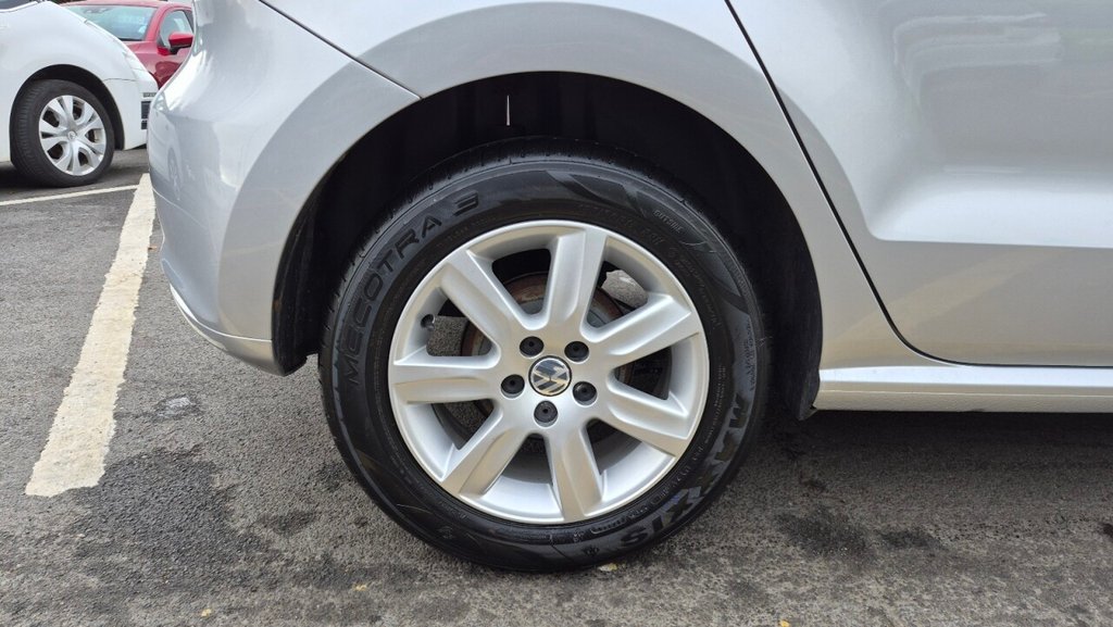 Used Volkswagen Polo 2012 for sale - 76304162: Photo 17