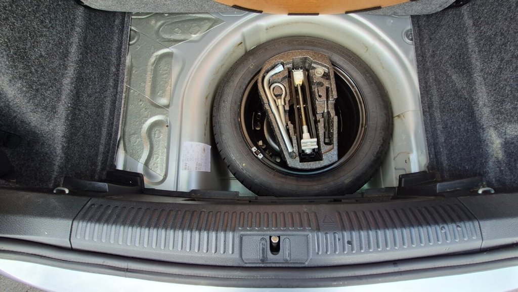 Used Volkswagen Polo 2012 for sale - 76304162: Photo 20