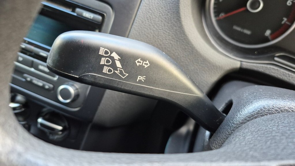 Used Volkswagen Polo 2012 for sale - 76304162: Photo 33