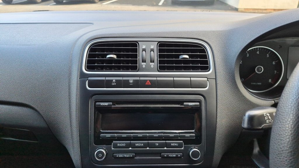 Used Volkswagen Polo 2012 for sale - 76304162: Photo 34