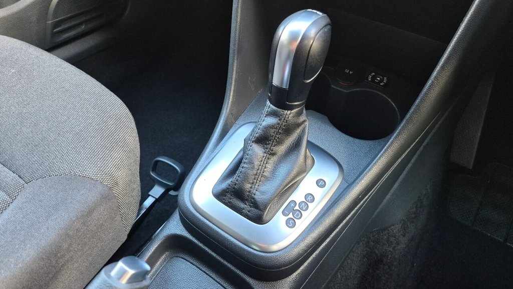Used Volkswagen Polo 2012 for sale - 76304162: Photo 38
