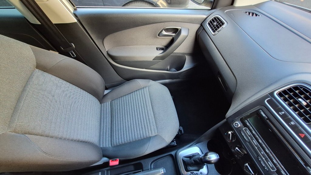 Used Volkswagen Polo 2012 for sale - 76304162: Photo 40