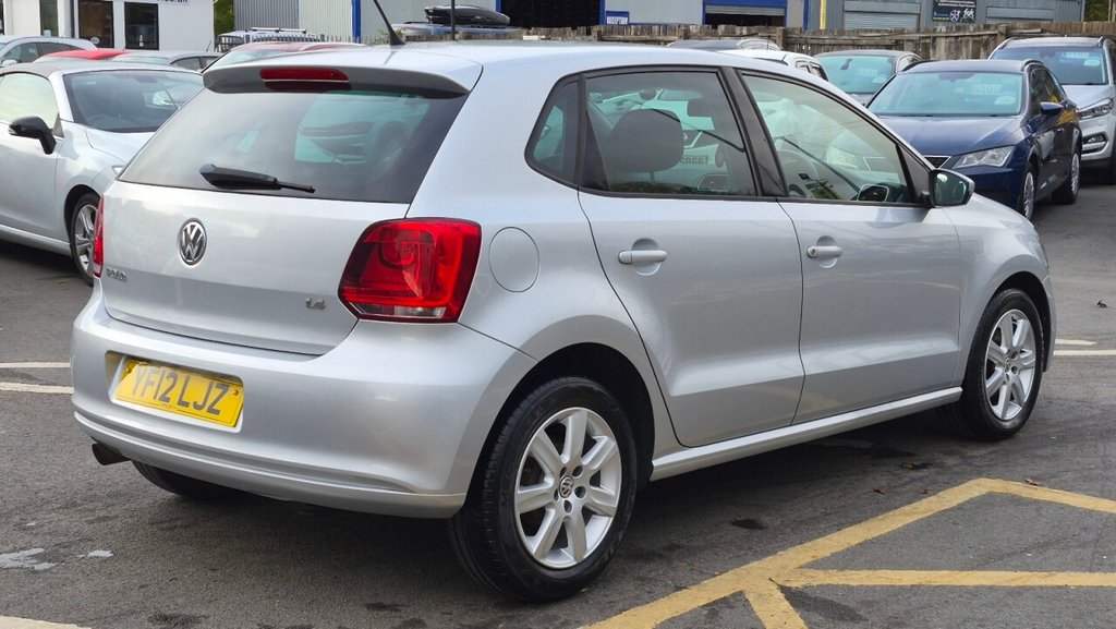 Used Volkswagen Polo 2012 for sale - 76304162: Photo 6