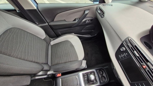 Used Citroen C4 Picasso 2014 for sale - 76303710: Photo 50