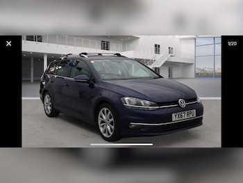 Used Volkswagen Golf 2017 for sale - 75783633: Photo