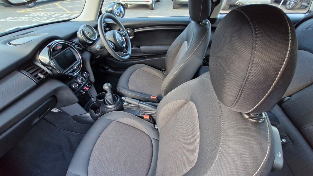 Used MINI Hatch 2018 for sale - 75798417: Photo 23