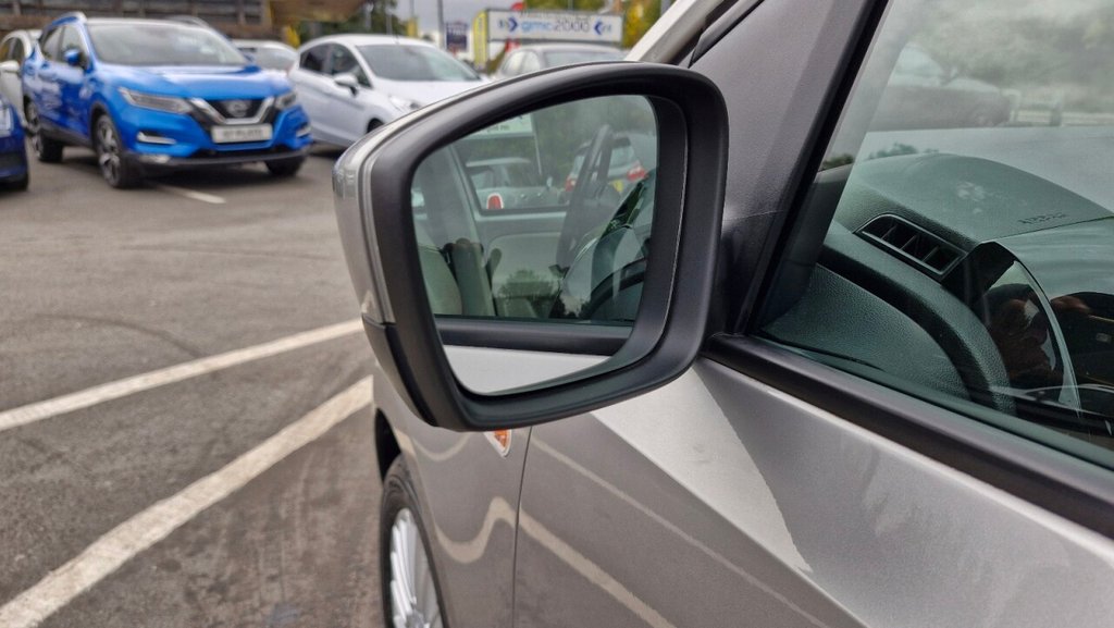 Used Volkswagen up! 2015 for sale - 76429726: Photo 14