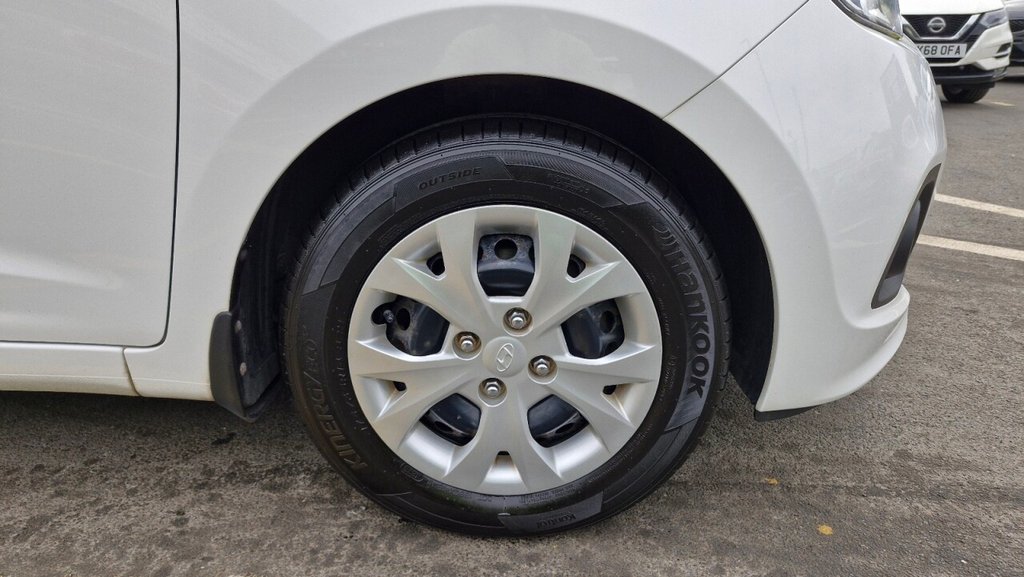 Used Hyundai i10 2014 for sale - 75923510: Photo 18